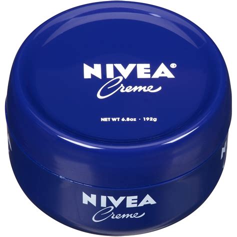 NIVEA .